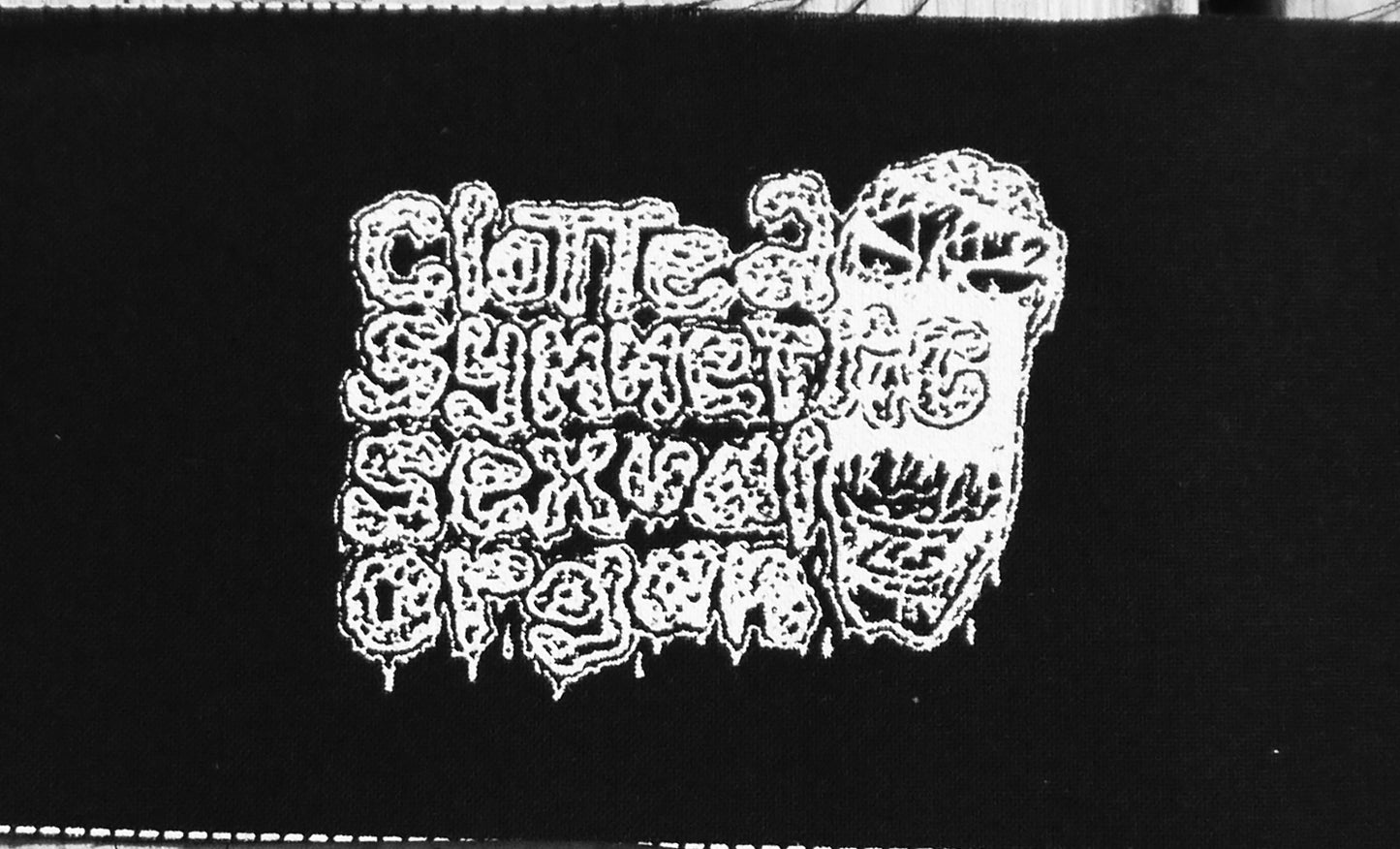 CLOTTED SYMMETRIC SEXUAL ORGAN - Patch
