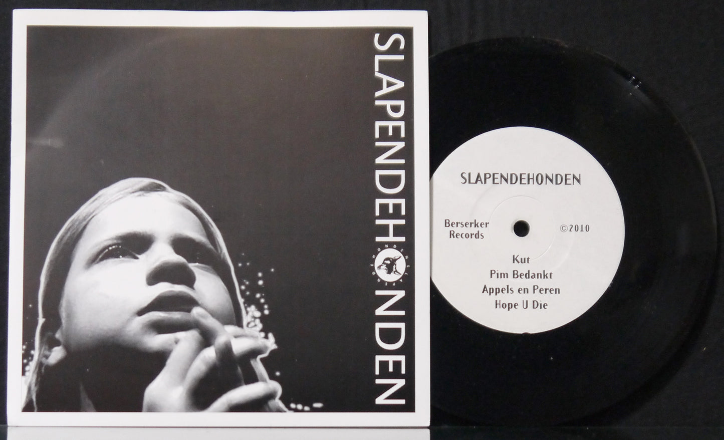 SLAPENDEHONDEN / ANTI SOCIAL DEGENERATES - Split 7"