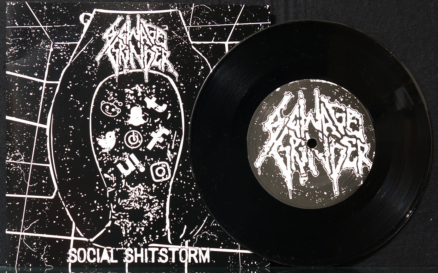 SEWAGE GRINDER - Social Shitstorm 7"