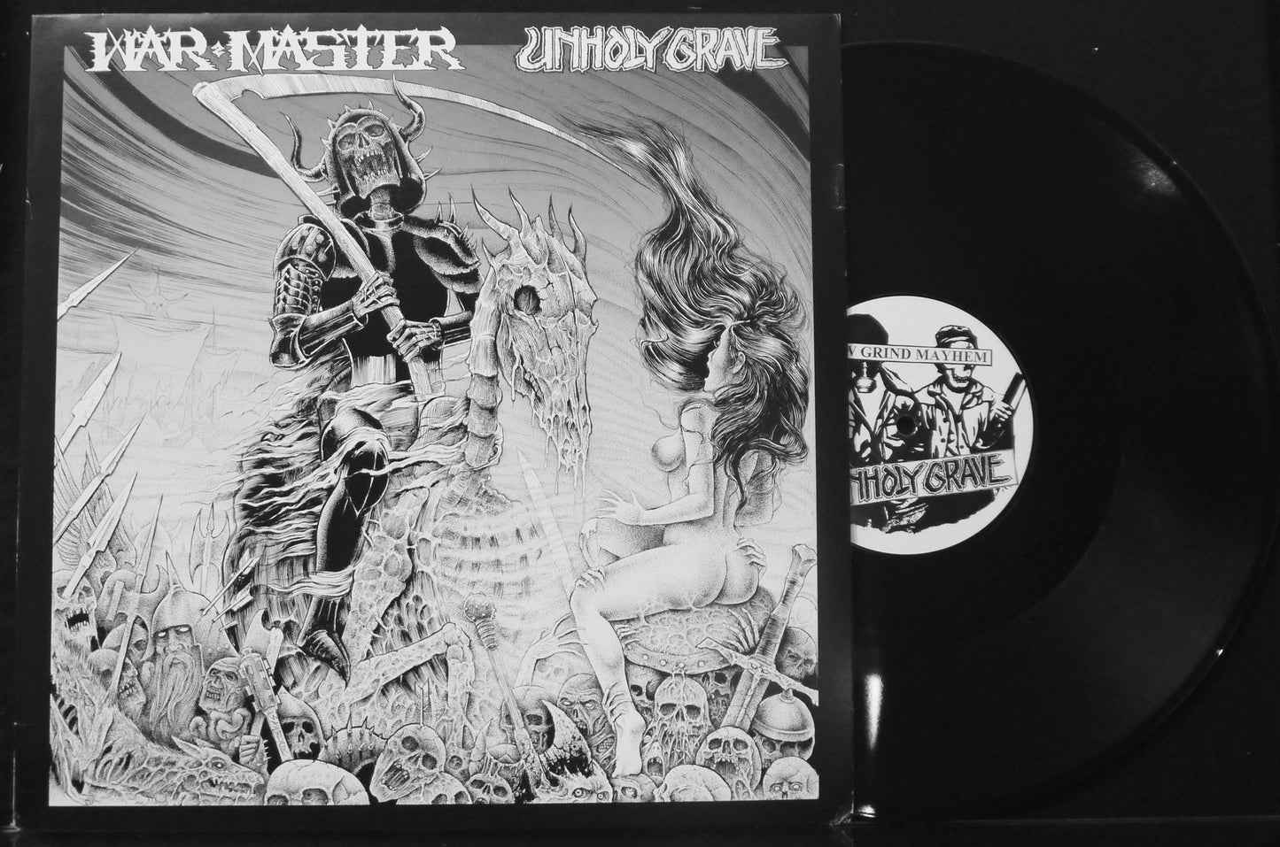 UNHOLY GRAVE / WAR MASTER - Split 12"