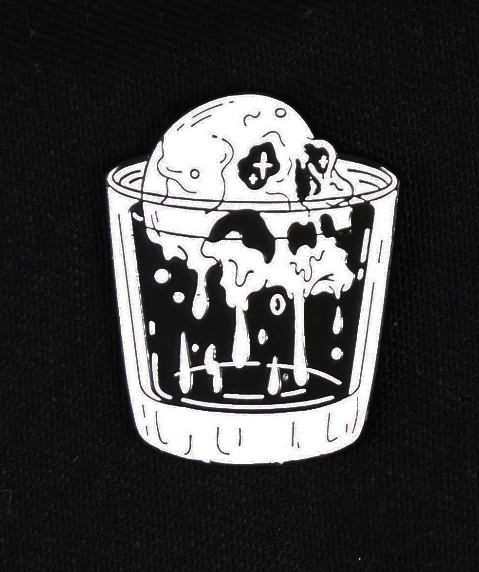 LIQUID DEATH - Enamel Pin