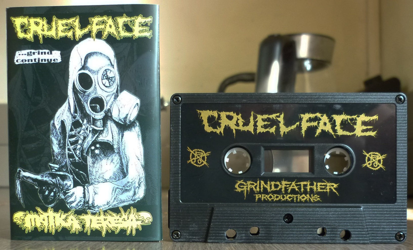CRUEL FACE / MATKA TERESA Split Tape