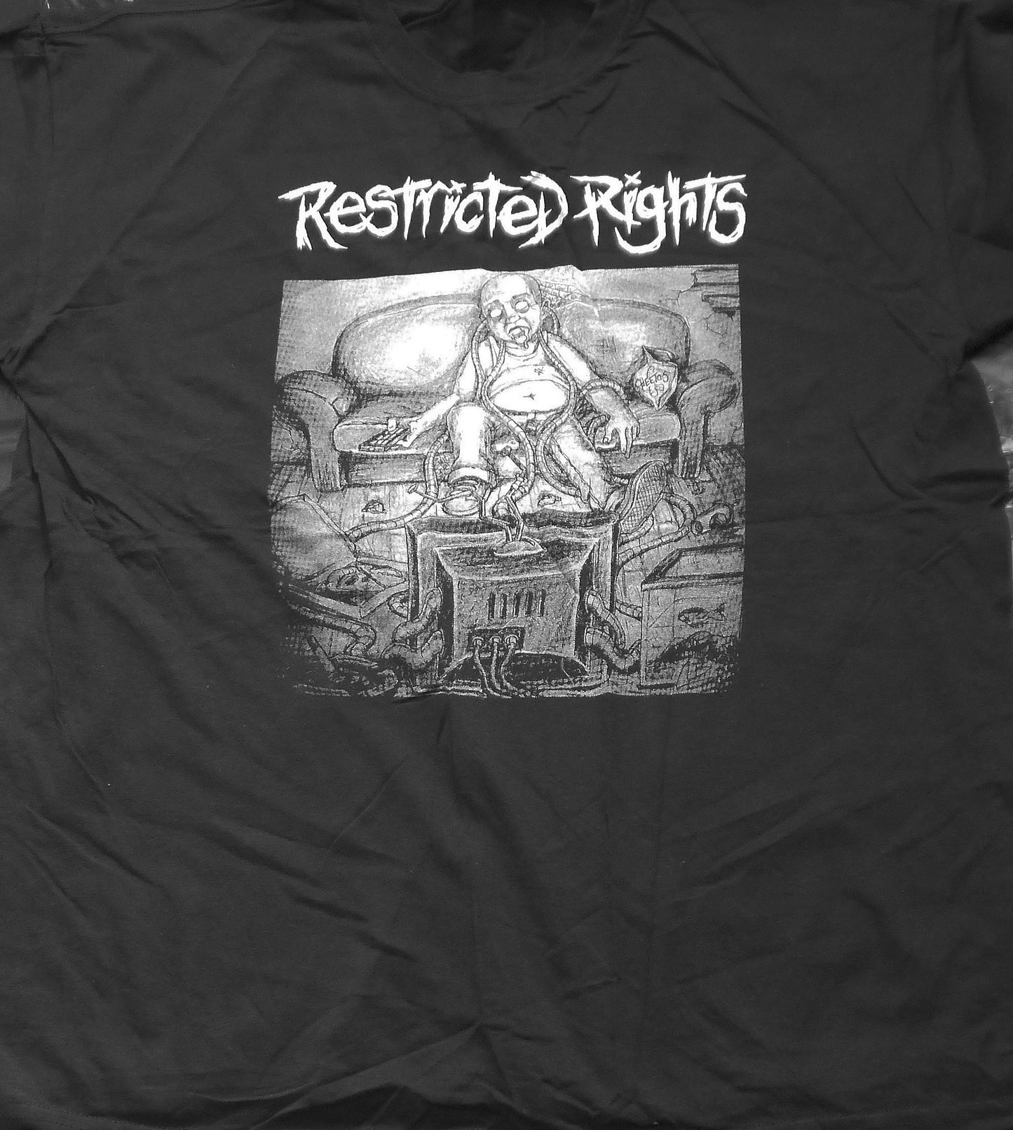 RESTRICTED RIGHTS - T-shirt