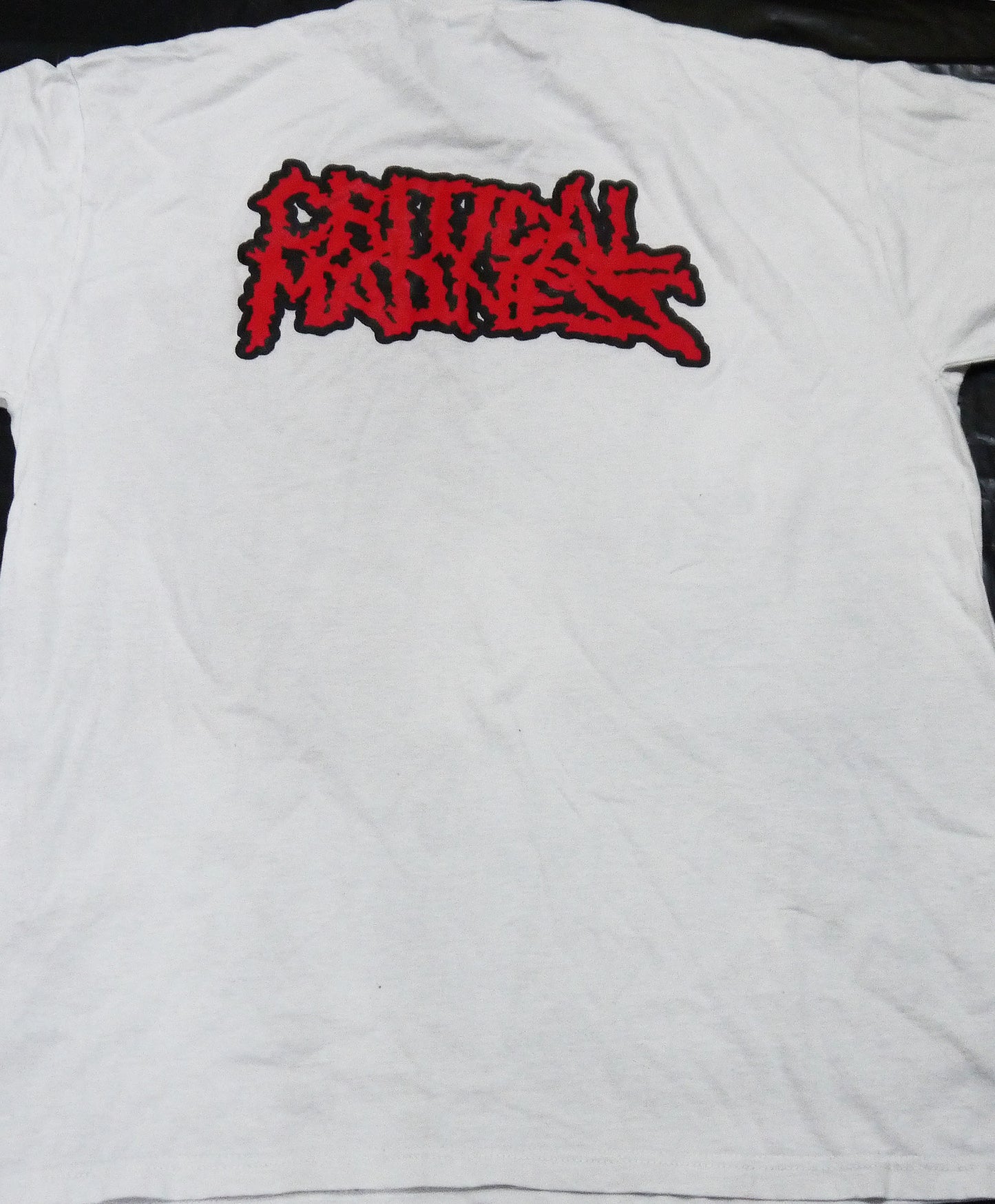 CRITICAL MADNESS - T-shirt